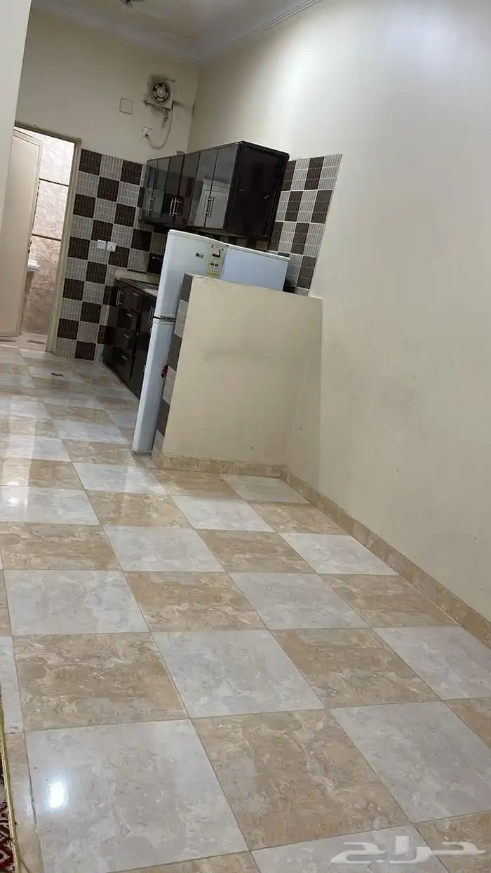شقة مؤثثة للايجار بحي العاليه- الخرج -1500 9