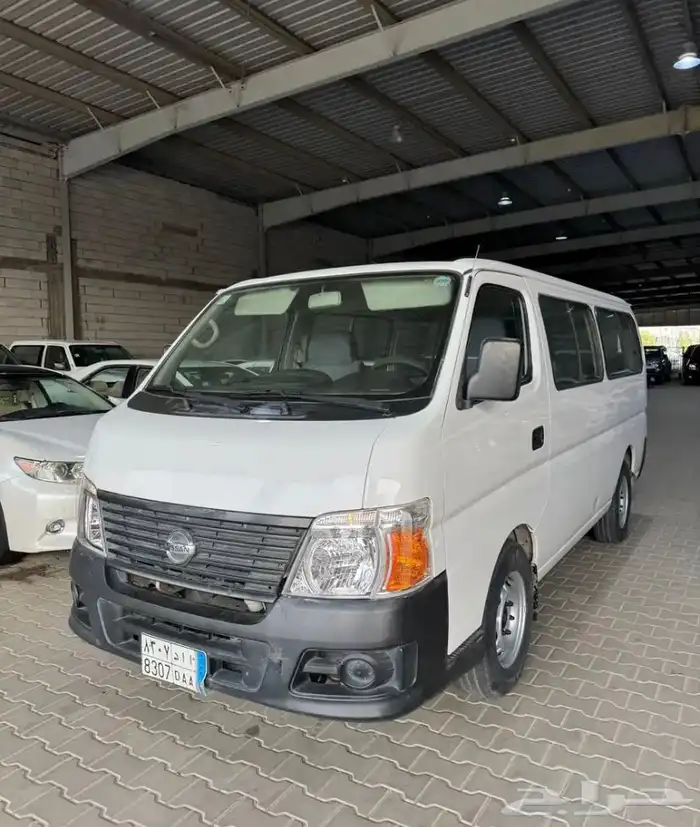 باص هايس للايجار الشهري بسايق او بدون 0