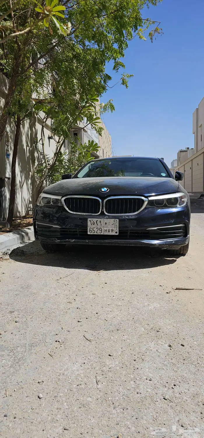 BMW الفئة الخامسة 520 موديل 2019 1