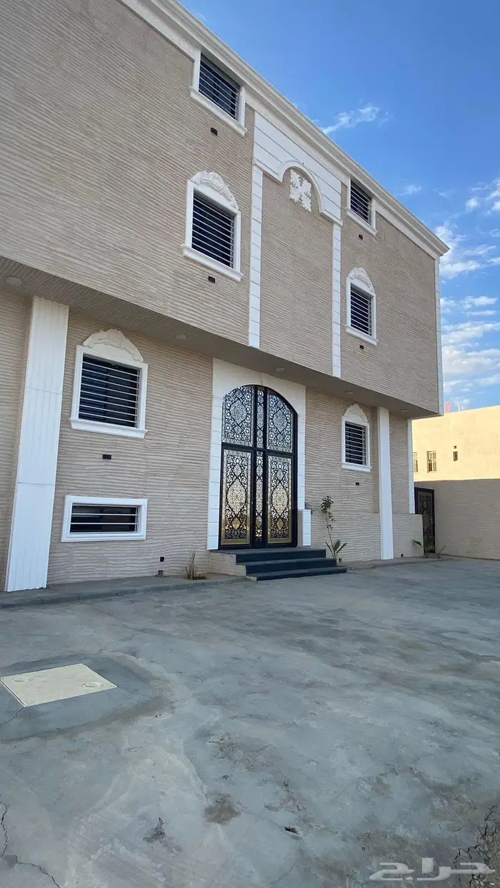 للبيع عمارة دورين وملحق مع بدرون - جليل المنح ( ب ) 0