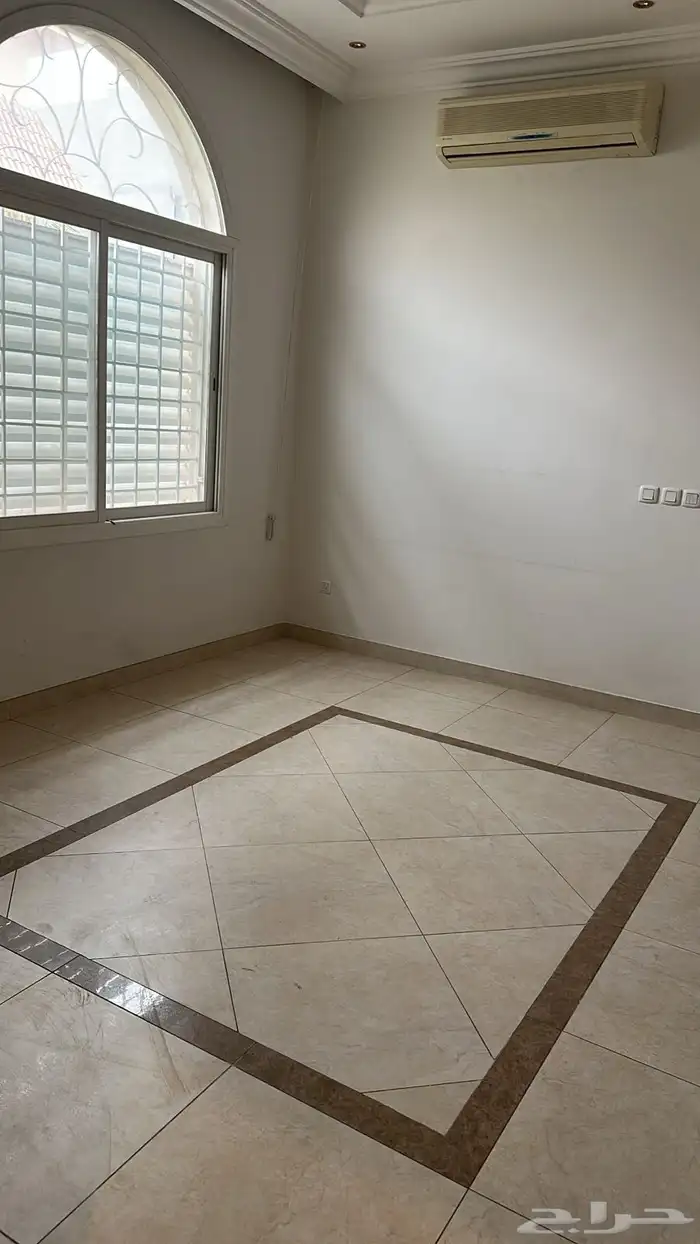 دور للإيجار حي حطين 8