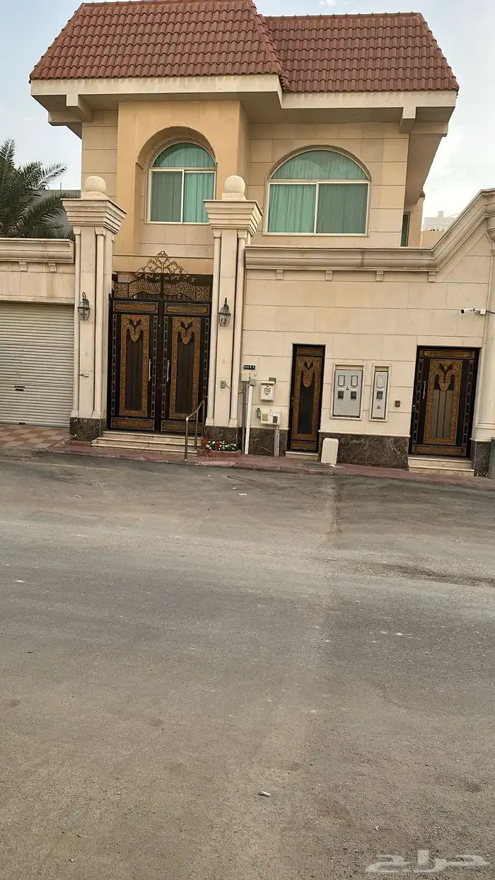 دور للإيجار حي حطين 0