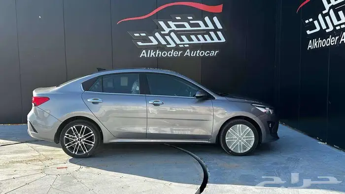 كيا ريو فل كامل 2022 لدى شركة الخضر _ خريص 3