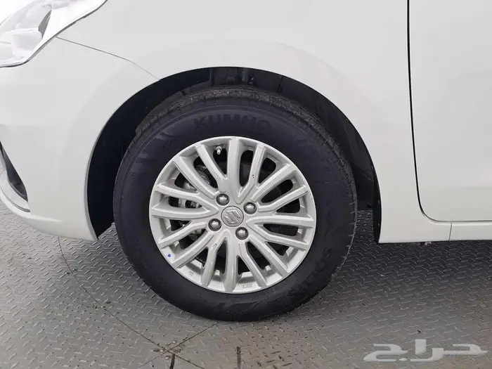 سوزوكي ديزاير GL 2023 3