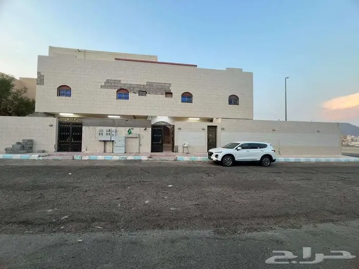 عمارة واجهتين 750 متر 17