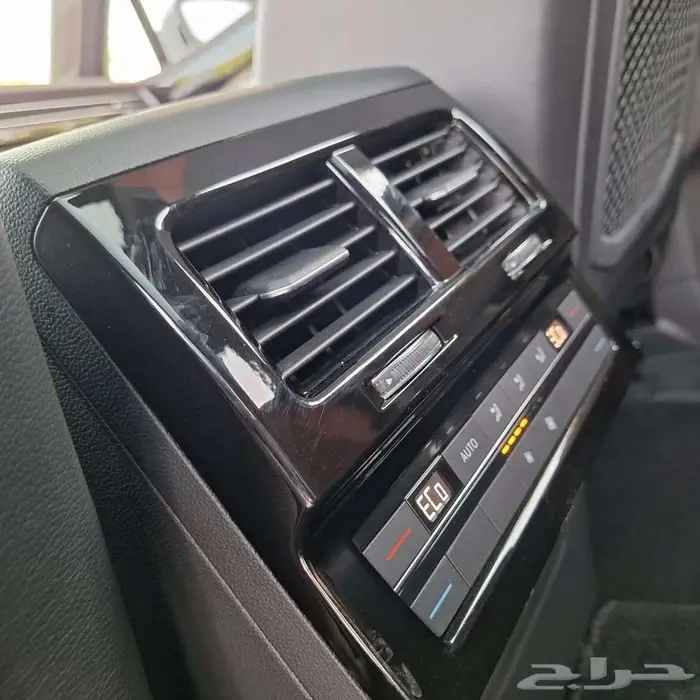 فولكس واجن طوارق فل كامل اعلى فئة 13