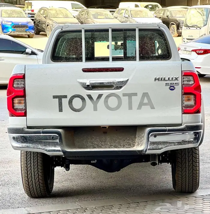 هايلوكس غمارتين TRD بنزين خليجي 2025 4