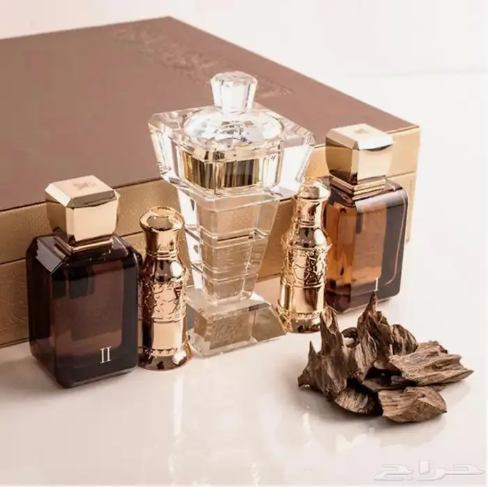 عود وعطرين للبيع 0