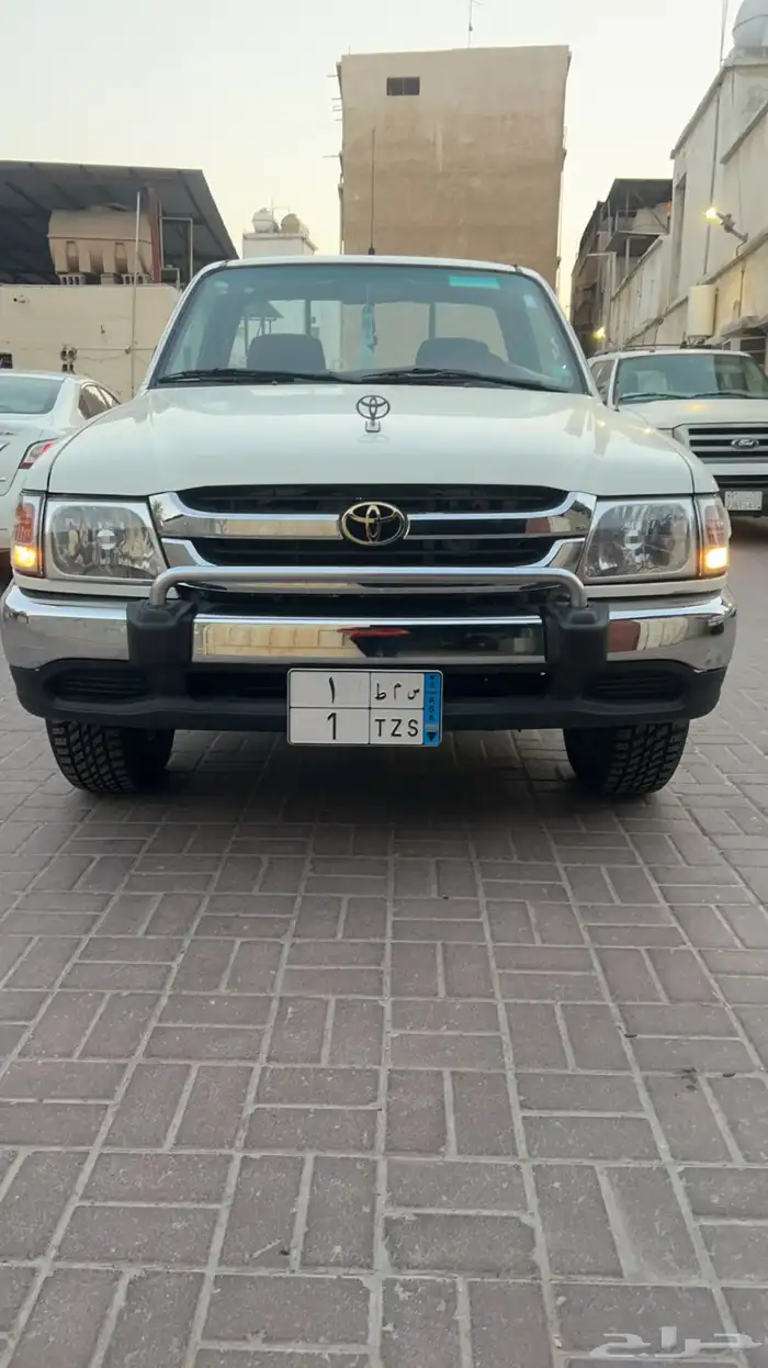 انوار هايلوكس يابانيه جديد الجوهره 3