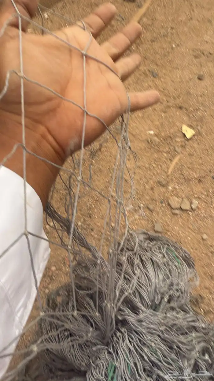شوارات غزير 200 متر طول  8متر عرض 5