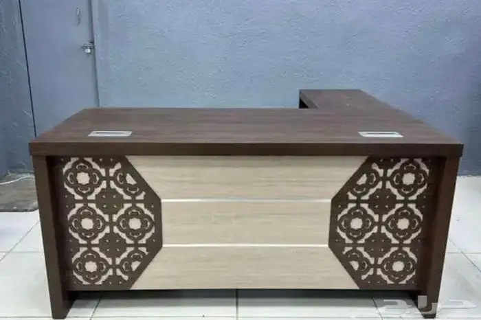 فخم مادرين مكاتب متوفر في كل مقاس متوفرة توصيل و تركيب. 11