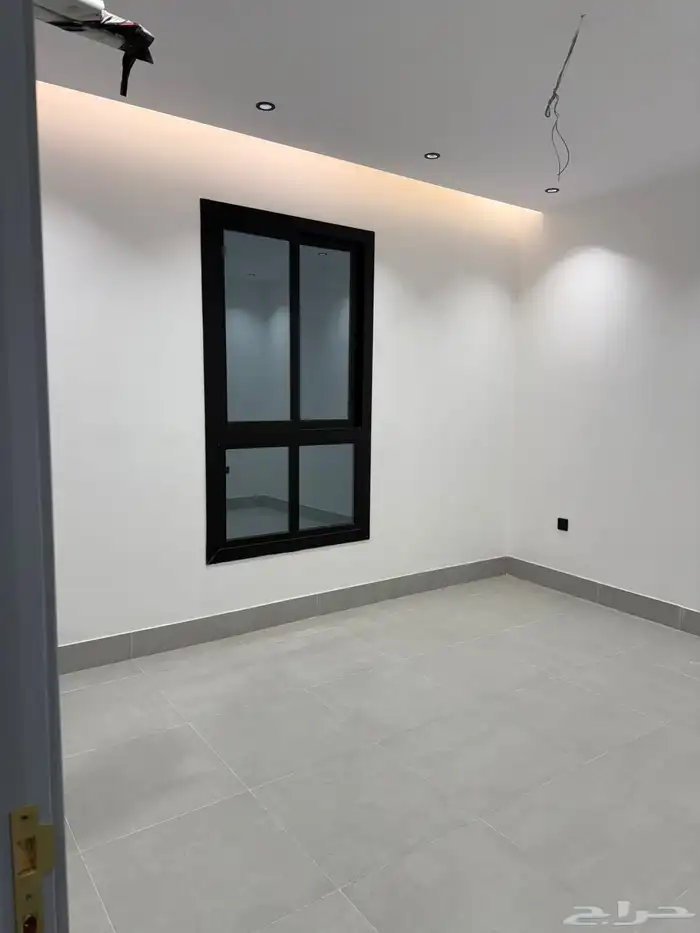 شقة جديدة للايجار حي الصفا 4 غرف ثلاث حمامات 8