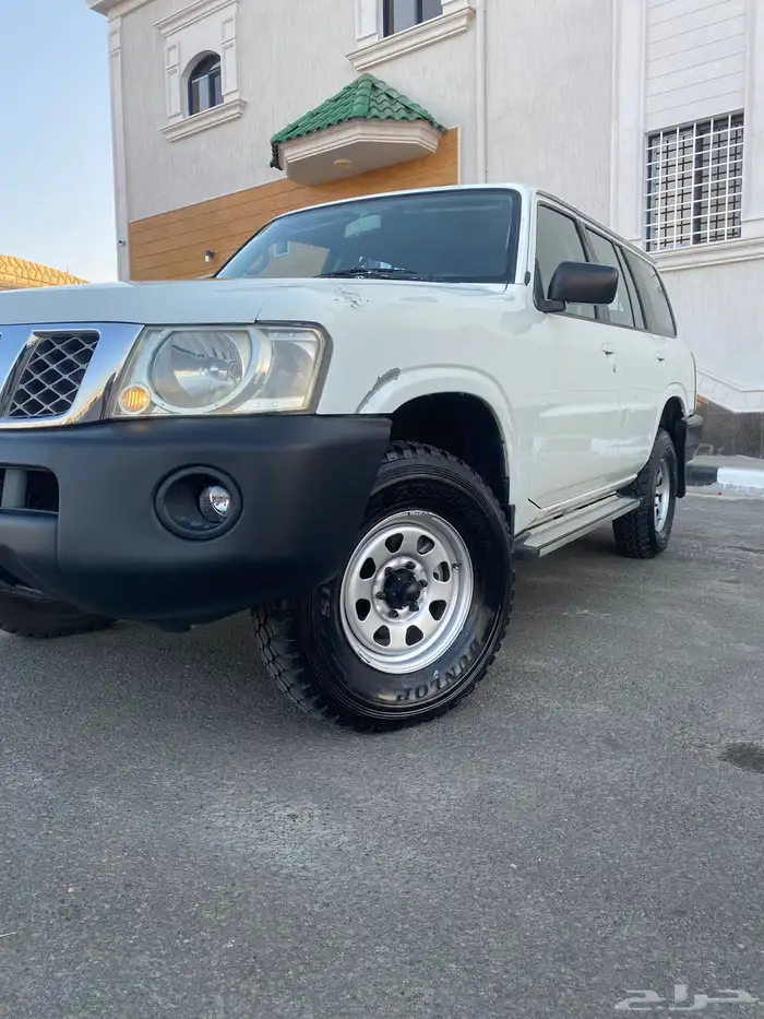 للبيع أو للبدل باترول 2008 ماشي 88 فقط 12