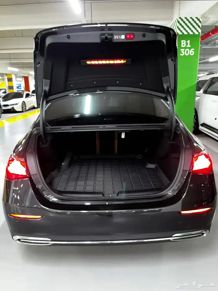 Mercedes Benz E- class W214 E200 Ad-grade 13