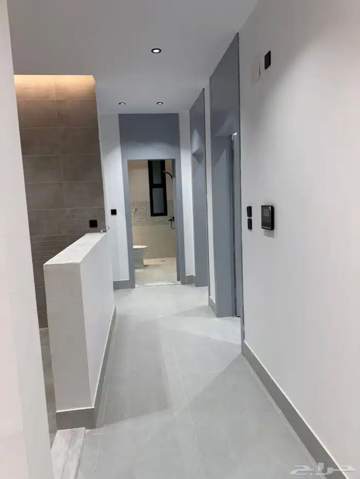 شقة جديدة للايجار حي الصفا 4 غرف ثلاث حمامات 3