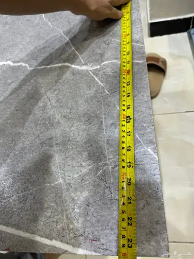 سجاد للبيع مقاس 2 50 3 50 موضح بالصور وطاوله ع السوووم 7