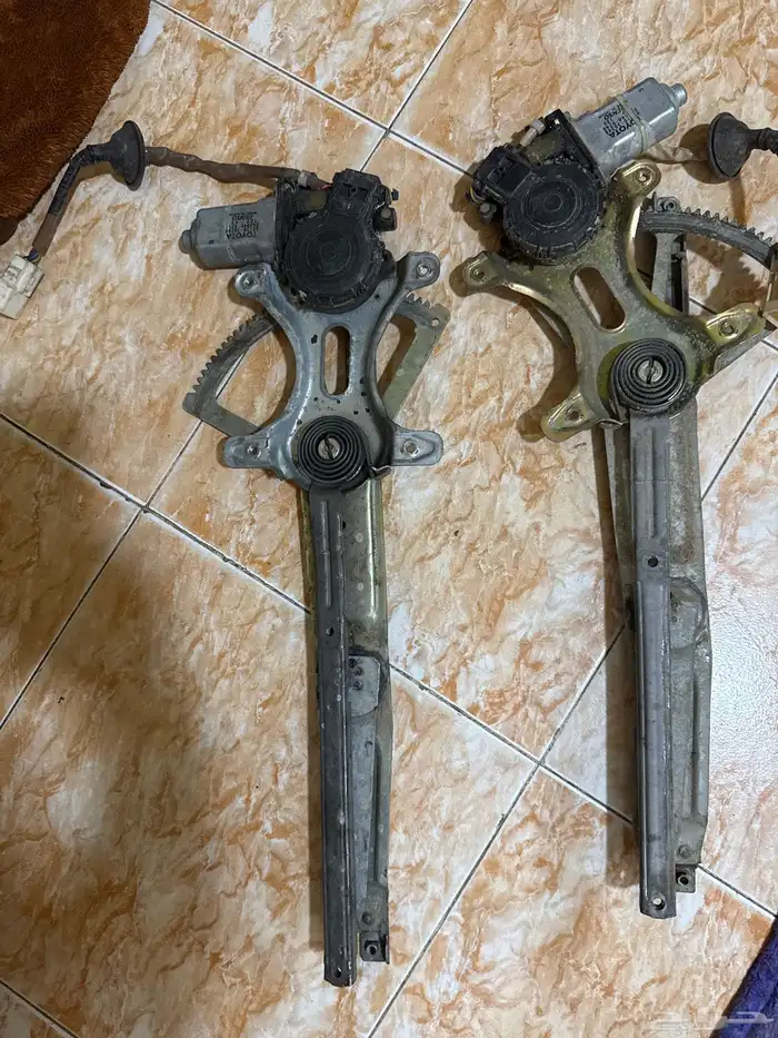 دينمو قزاز لكزس GS300 2003 0