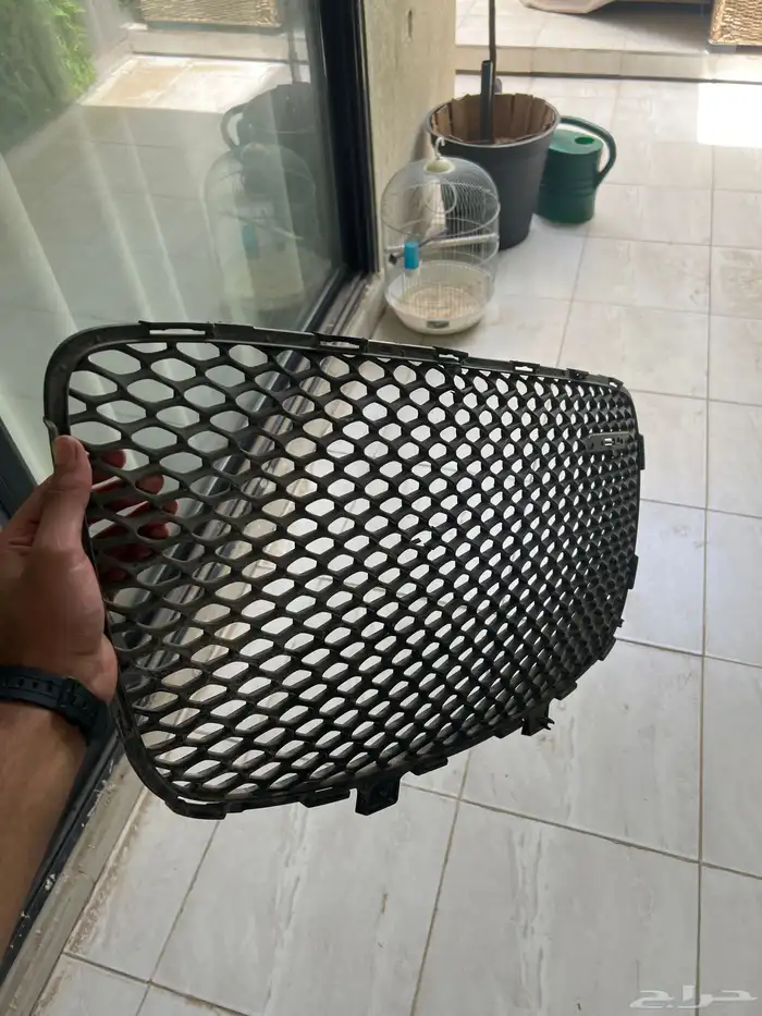 شبك كرايسلر SRT تم البيع 0