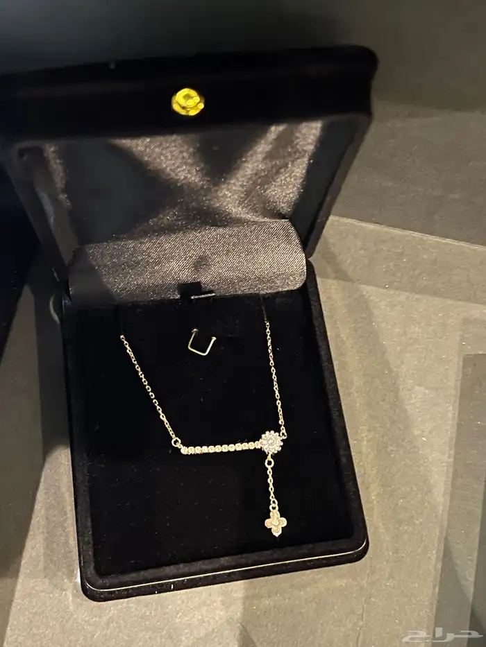 هدايا تخرج والعيد اطقم فضه تصميم اللماس 0