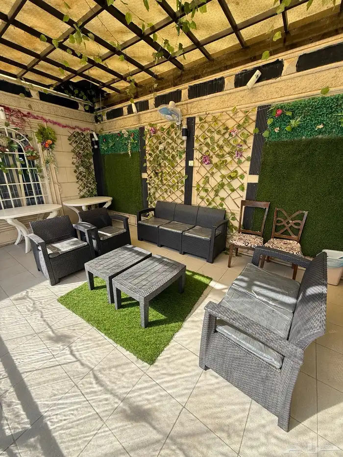 استراحة قسمي بمسبحين كبار وصغار وألعاب مائيه وملعب صابوني 17