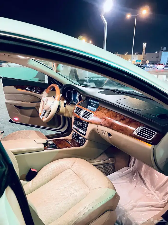 مرسيدس فل كامل CLS 350 البيع مستعجل 1