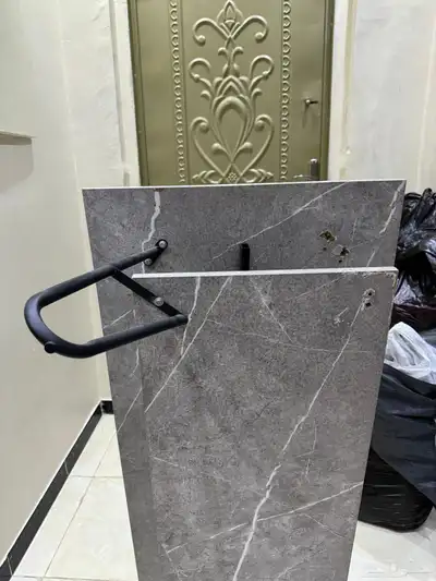 سجاد للبيع مقاس 2 50 3 50 موضح بالصور وطاوله ع السوووم 5