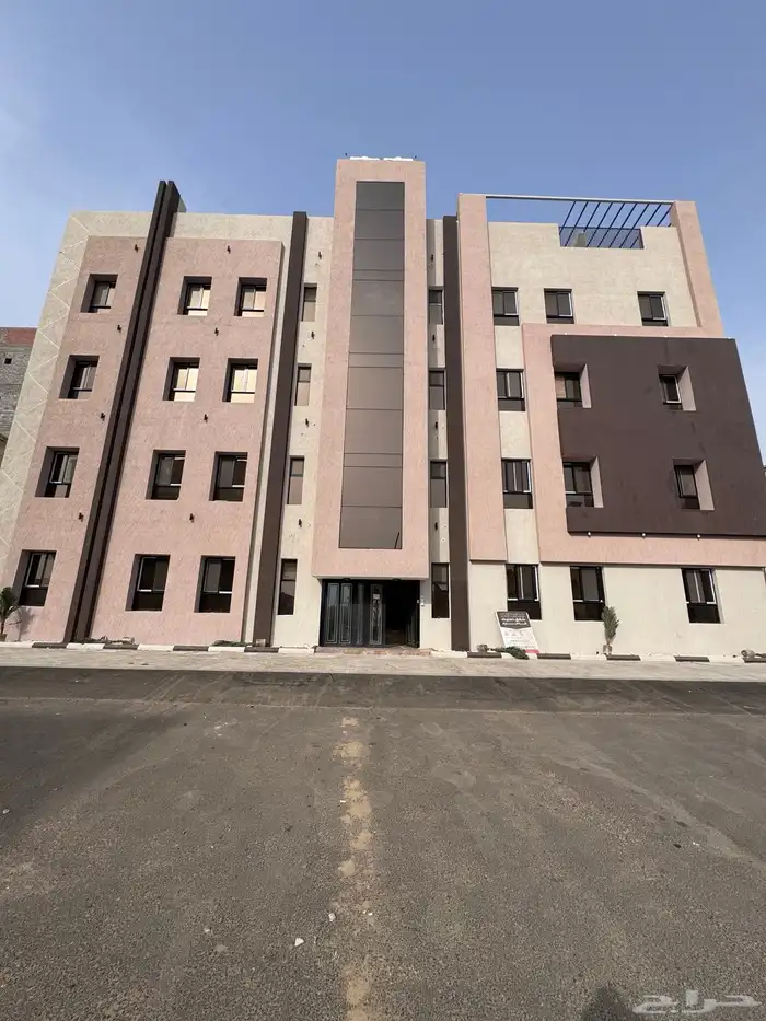 شقق للبيع علي شارعين تقييم مرتفع بحي السويس 2