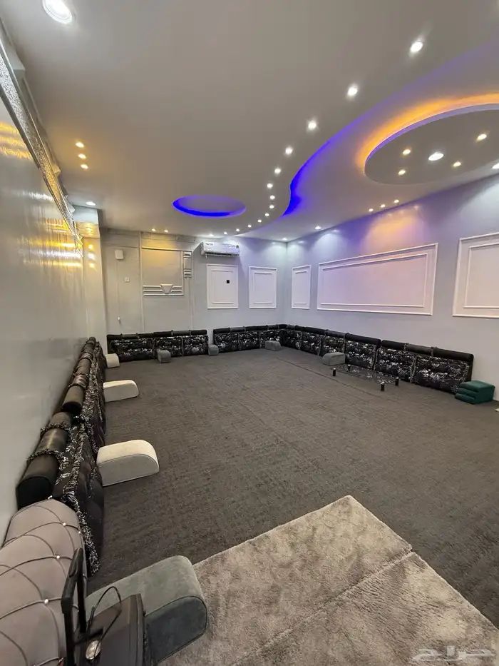 استراحة قسمي بمسبحين كبار وصغار وألعاب مائيه وملعب صابوني 8