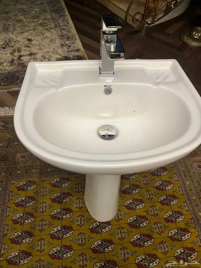 احواض مغاسل حمام سيراميك مع خلاط صنبور حنفية مياه 1