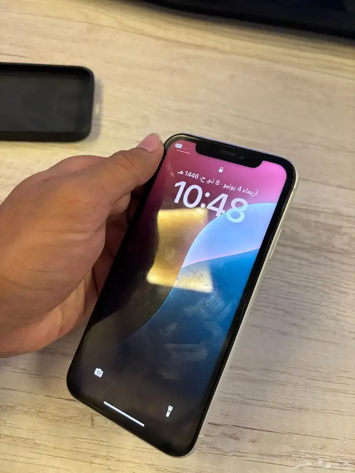 ايفون xr 128 قيقا 3