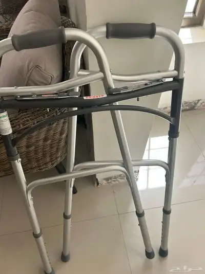 عكازات 2