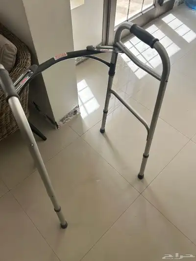 عكازات 1