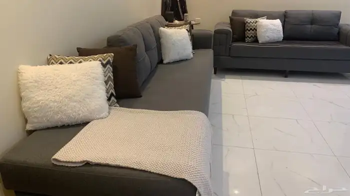 كنب مكون من 3 قطع 8