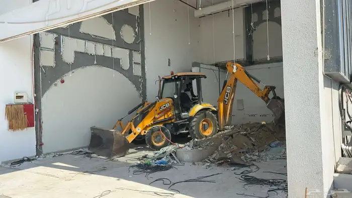 جي سي بي للإيجار 1