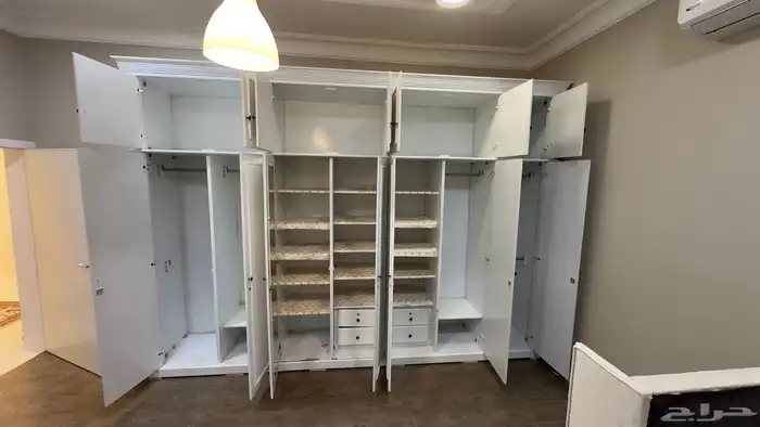 دولاب ملابس 0