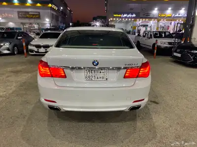 بي ام دبليو 2012 740 11