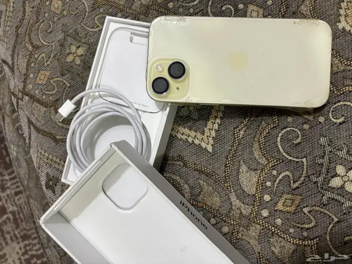 ايفون 15 العادي 1