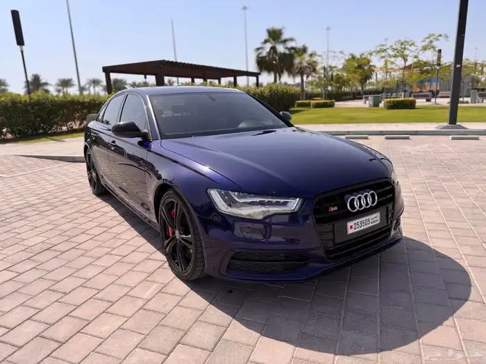 Audi S6 V8 3