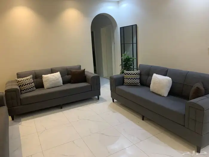 كنب مكون من 3 قطع 12