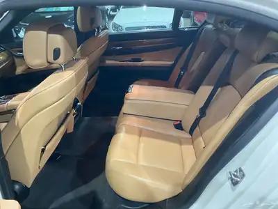 بي ام دبليو 2012 740 39