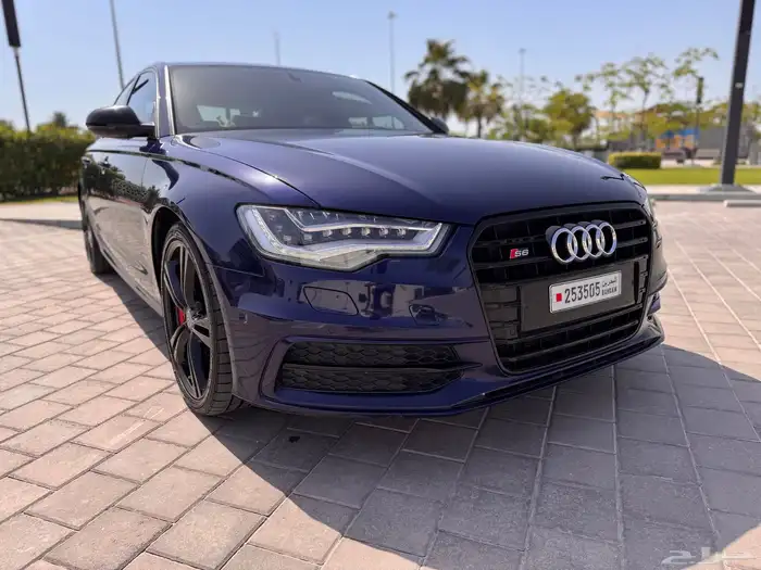 Audi S6 V8 4