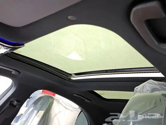 مرسيدس C200 2025 19