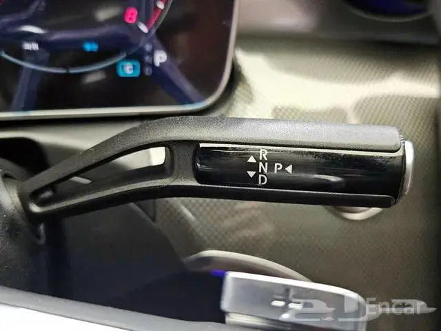 مرسيدس C200 2025 10