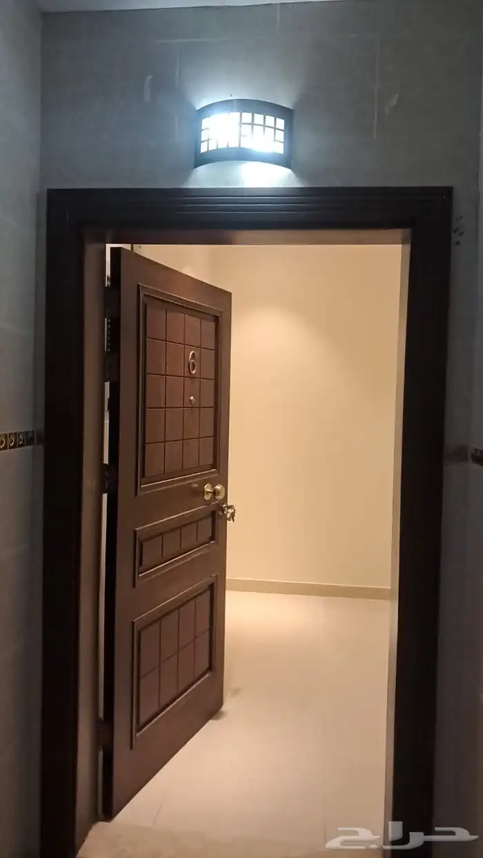شقة للايجار حي الريان 4
