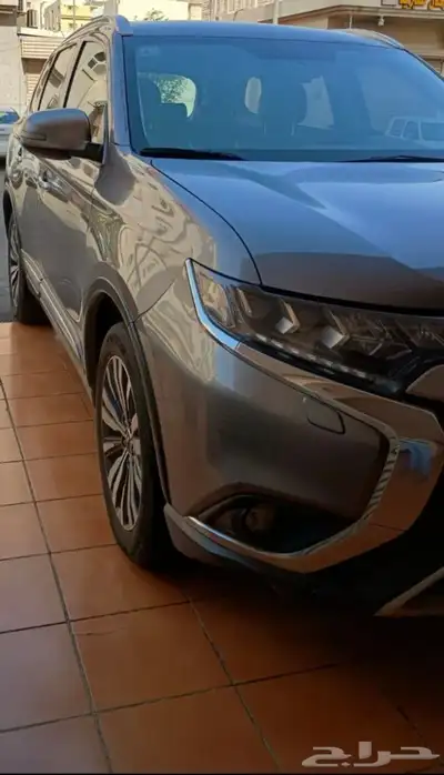 اوتلاندر 2020 3