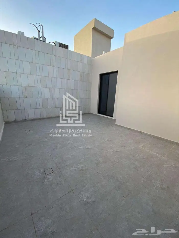 شقة مودرن مع سطح للبيع -مشروع أسس 470 متر 25