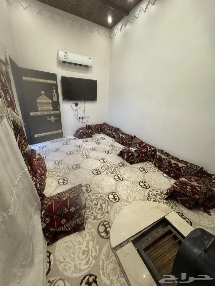شاليه مفروش شهري 1550 ريال بعقد سنوي اكتروني شامل كهرب وماء 3