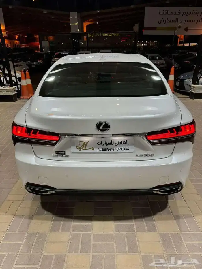 لكزس LS500 2018 سعودي 5