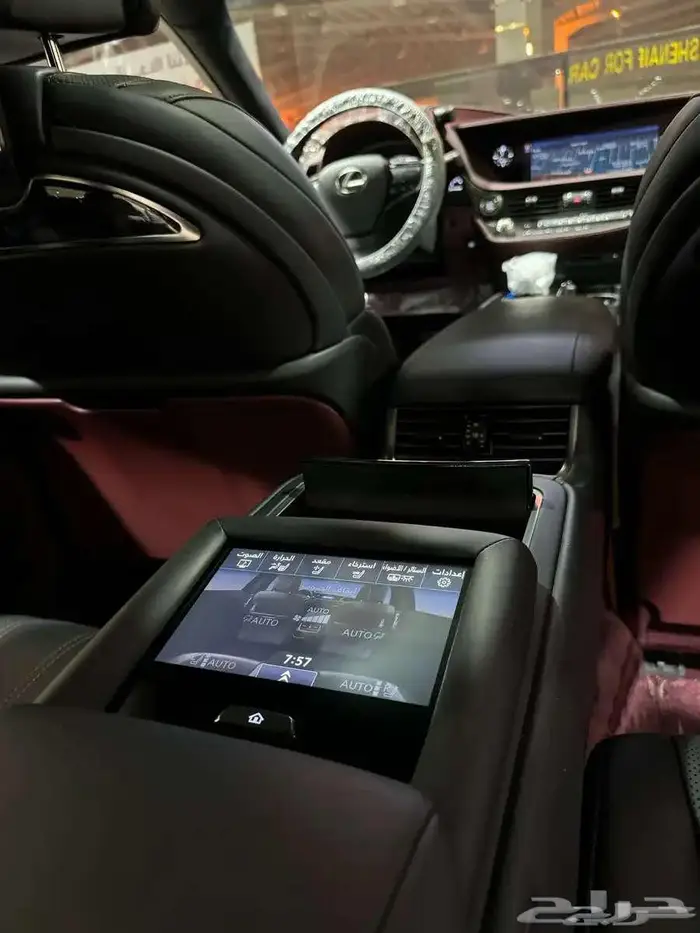 لكزس LS500 2018 سعودي 9