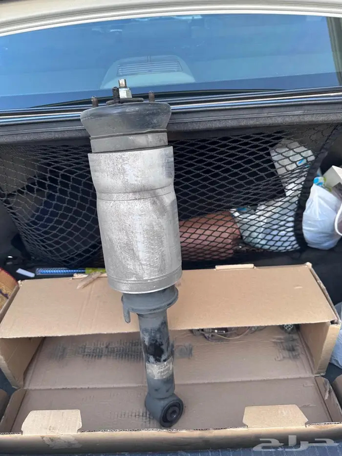 مساعد رنج روفر أمامي من 2006 الى 2009 1